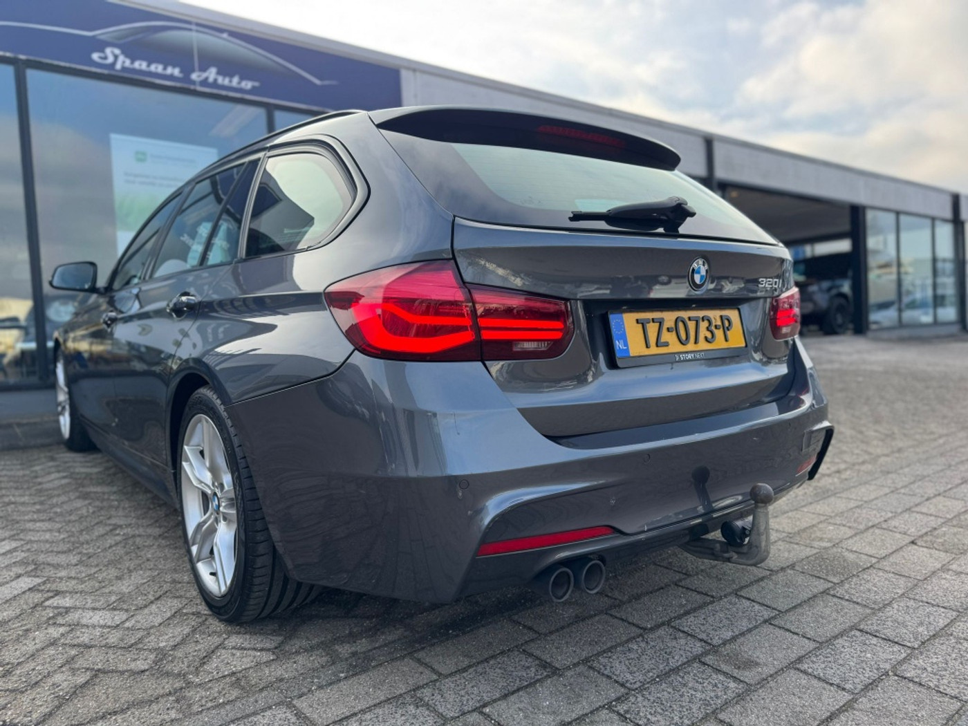Foto van BMW 320i