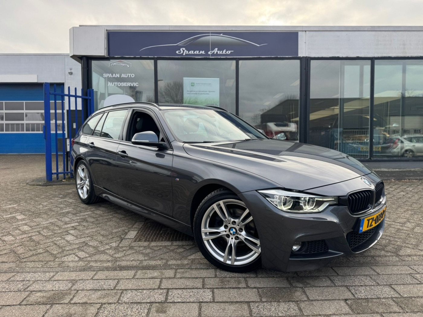 Foto van BMW 320i