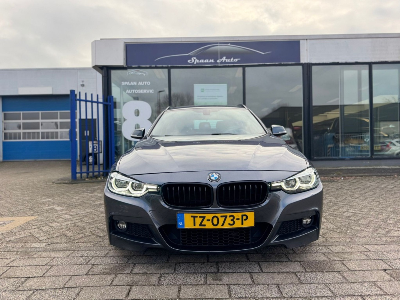 Foto van BMW 320i