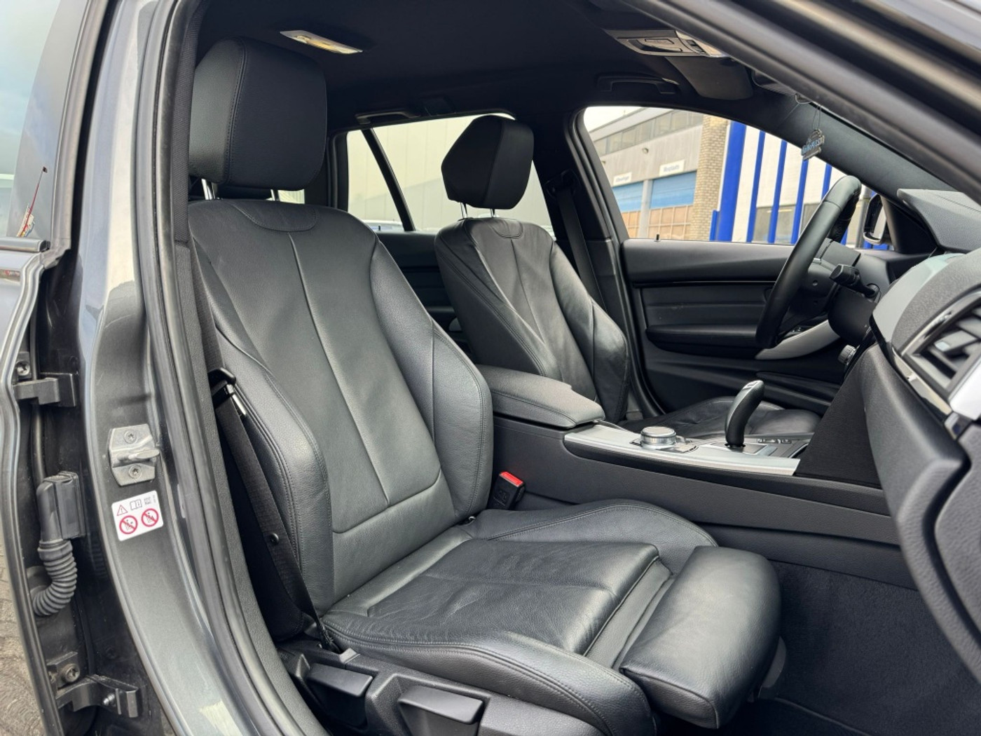 Foto van BMW 320i