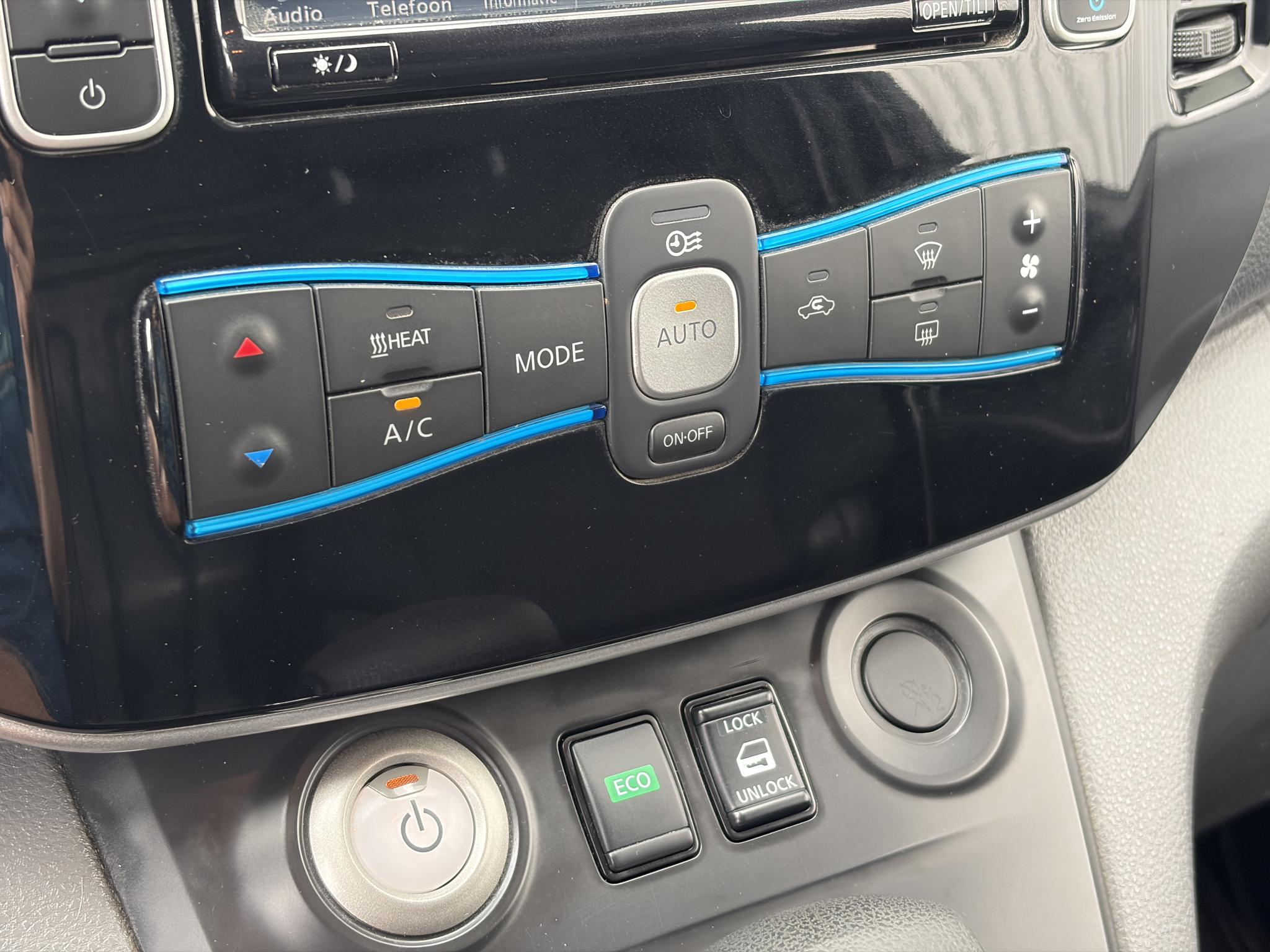 Foto van Nissan Nissan E-nv200