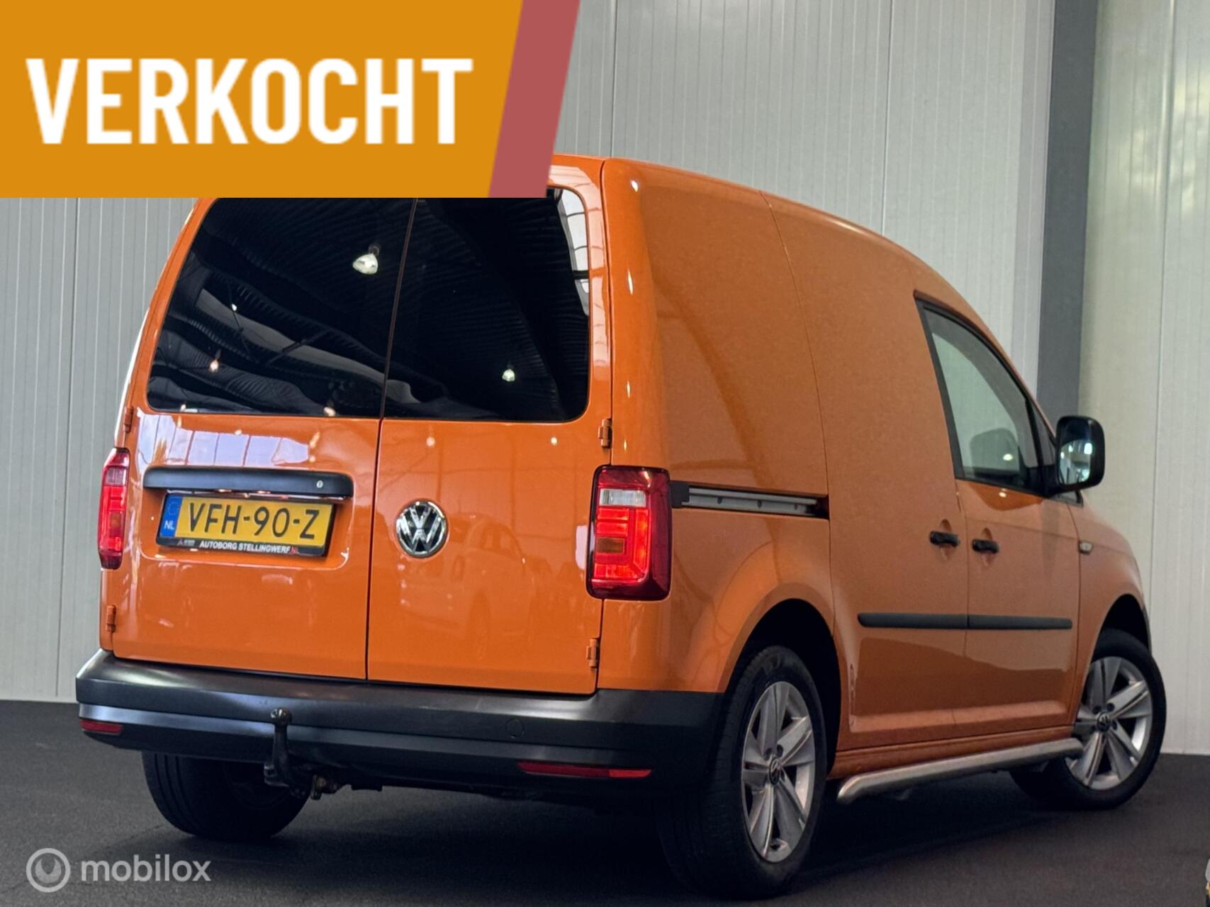 Foto van Volkswagen Caddy Modified Partition Wall