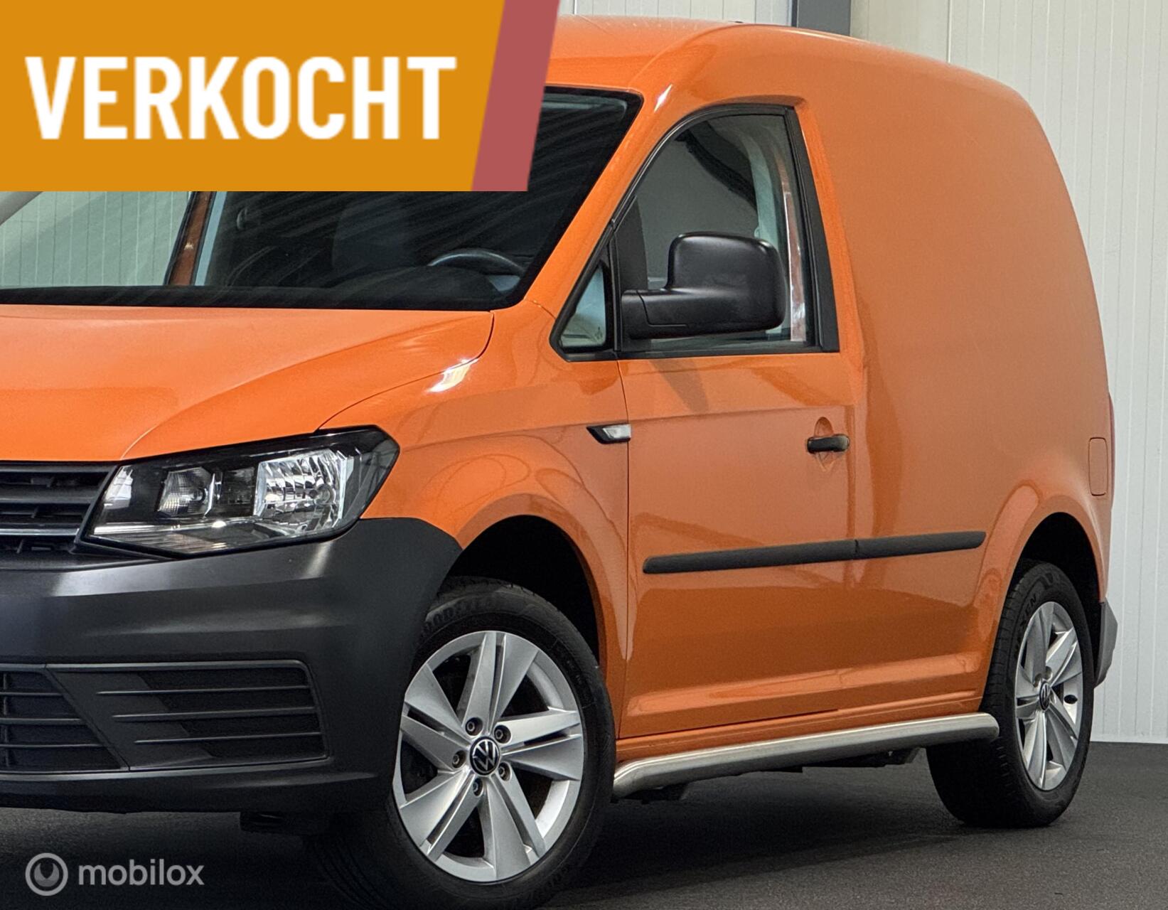 Foto van Volkswagen Caddy Modified Partition Wall