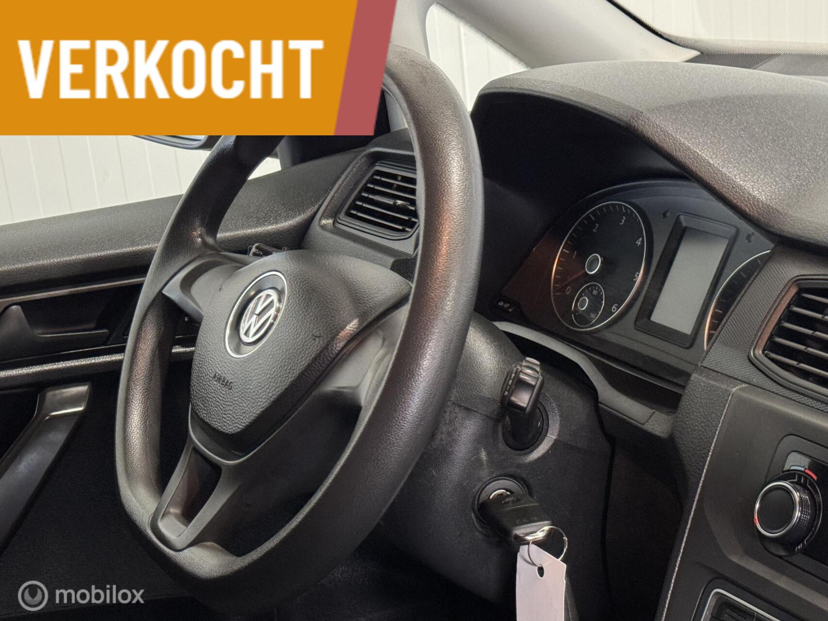 Foto van Volkswagen Caddy Modified Partition Wall