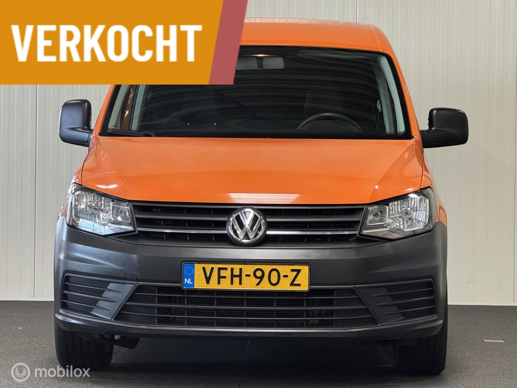 Foto van Volkswagen Caddy Modified Partition Wall
