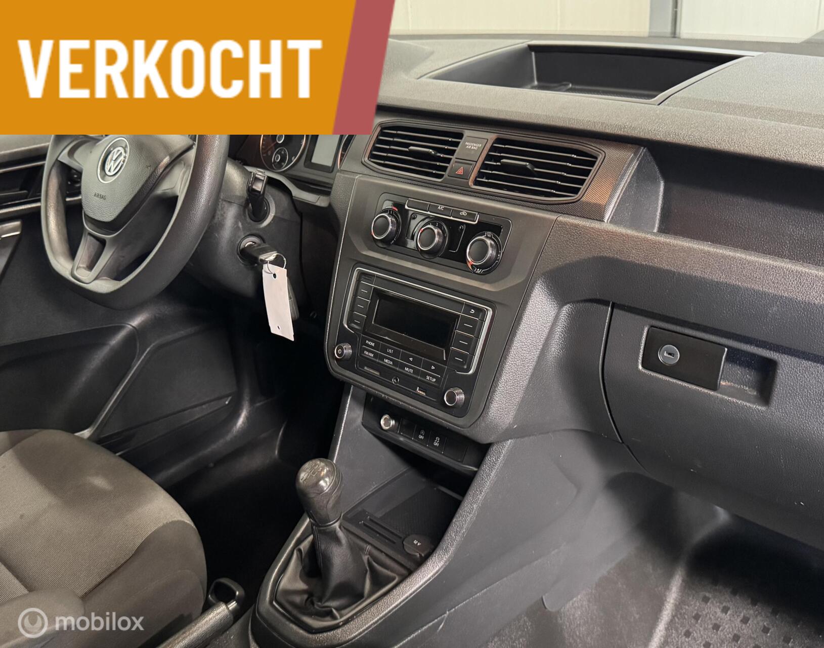 Foto van Volkswagen Caddy Modified Partition Wall