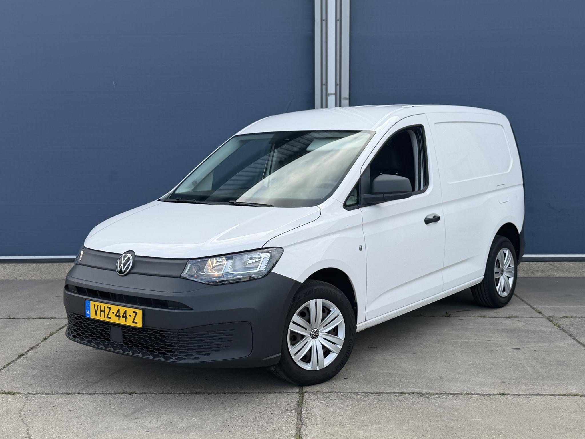 Volkswagen Caddy Modified Partition Wall 2.0 TDI Economy Business 2021 - voorkant