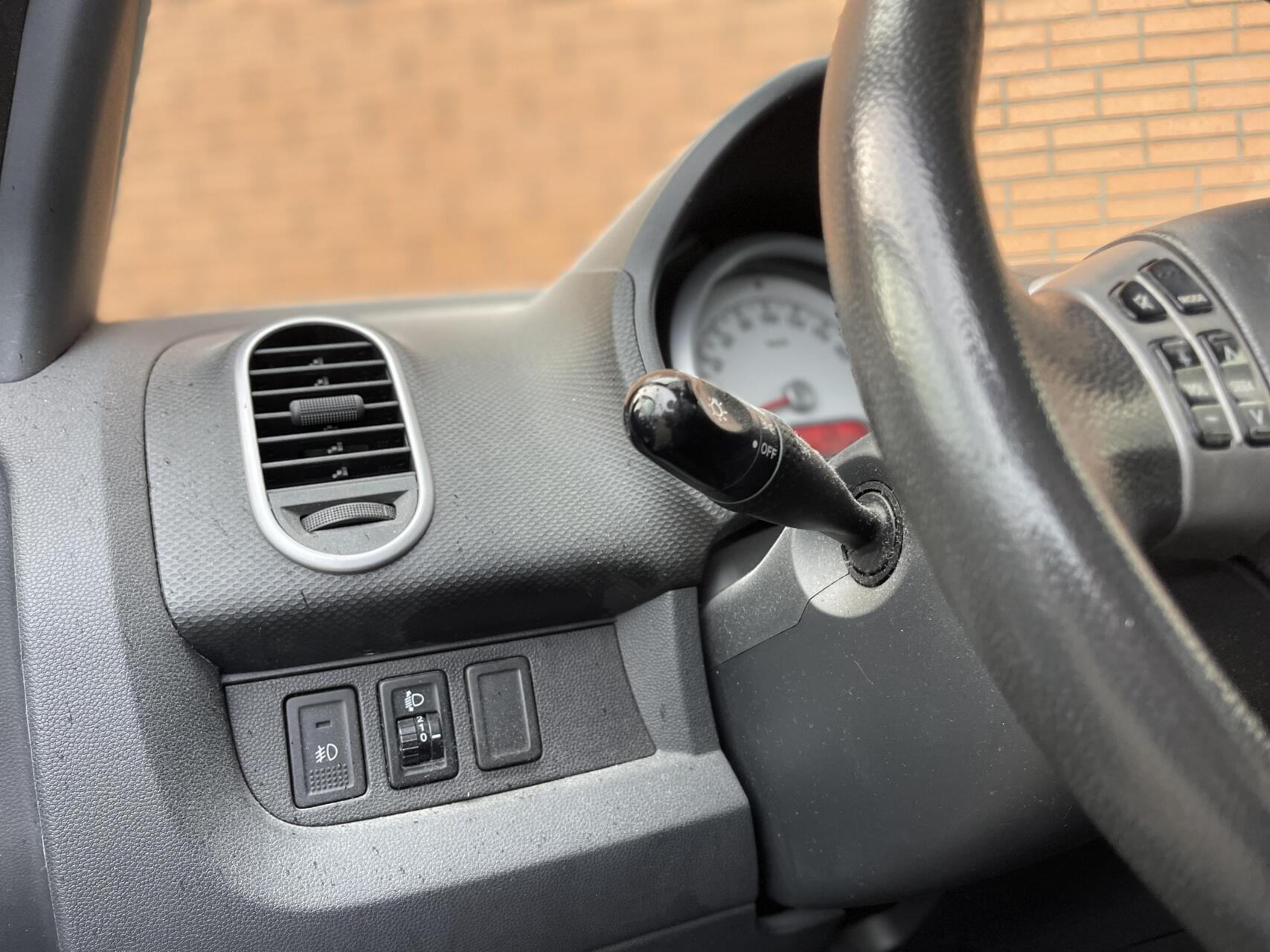 Foto van Opel Agila
