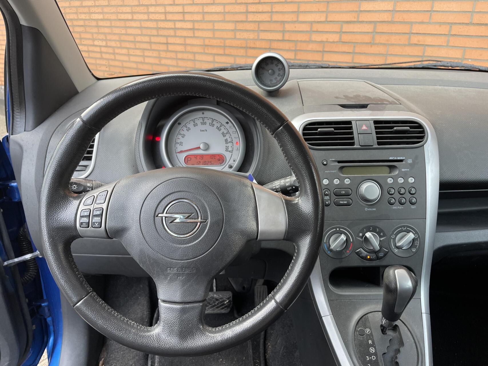 Foto van Opel Agila
