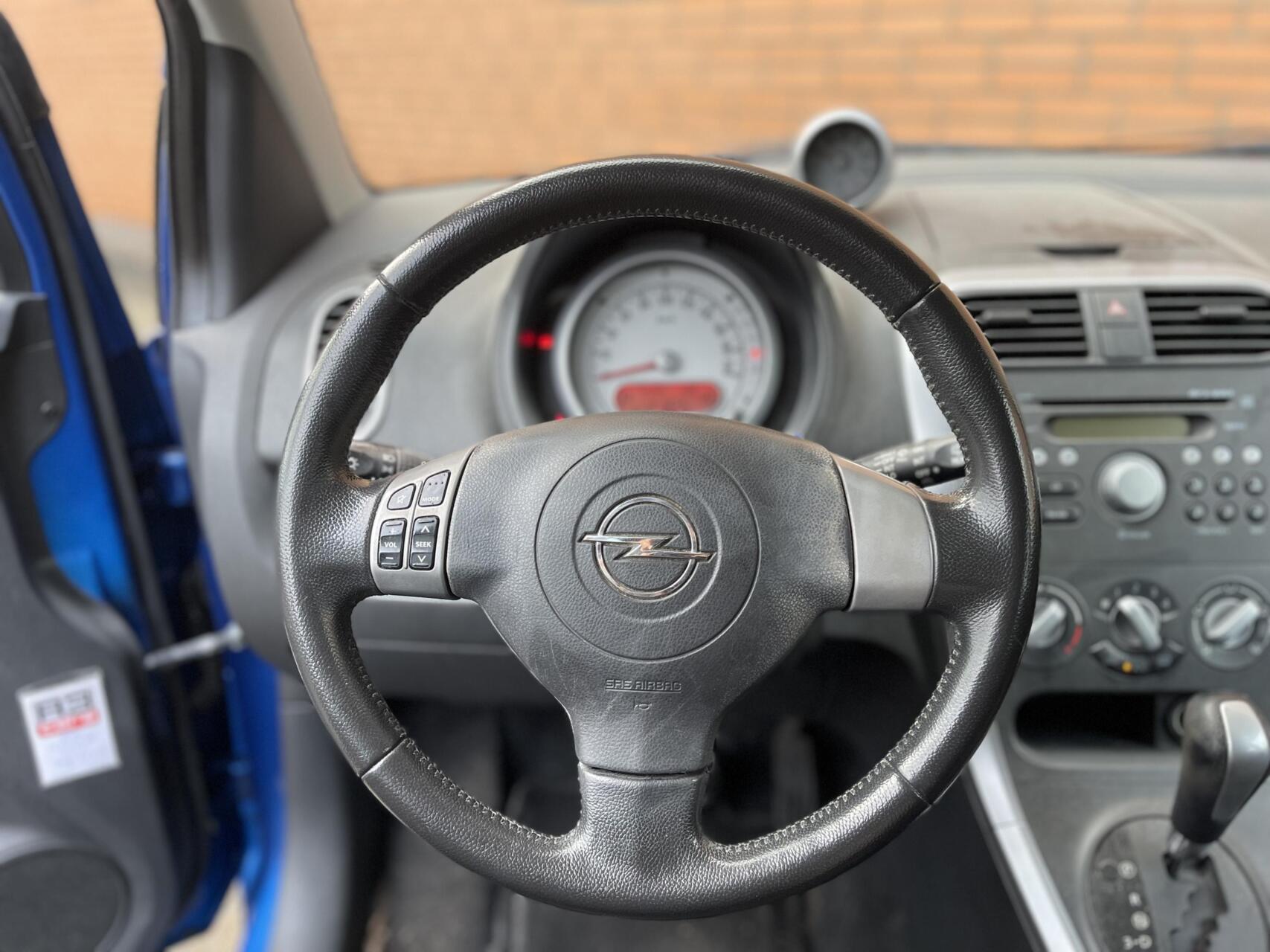 Foto van Opel Agila