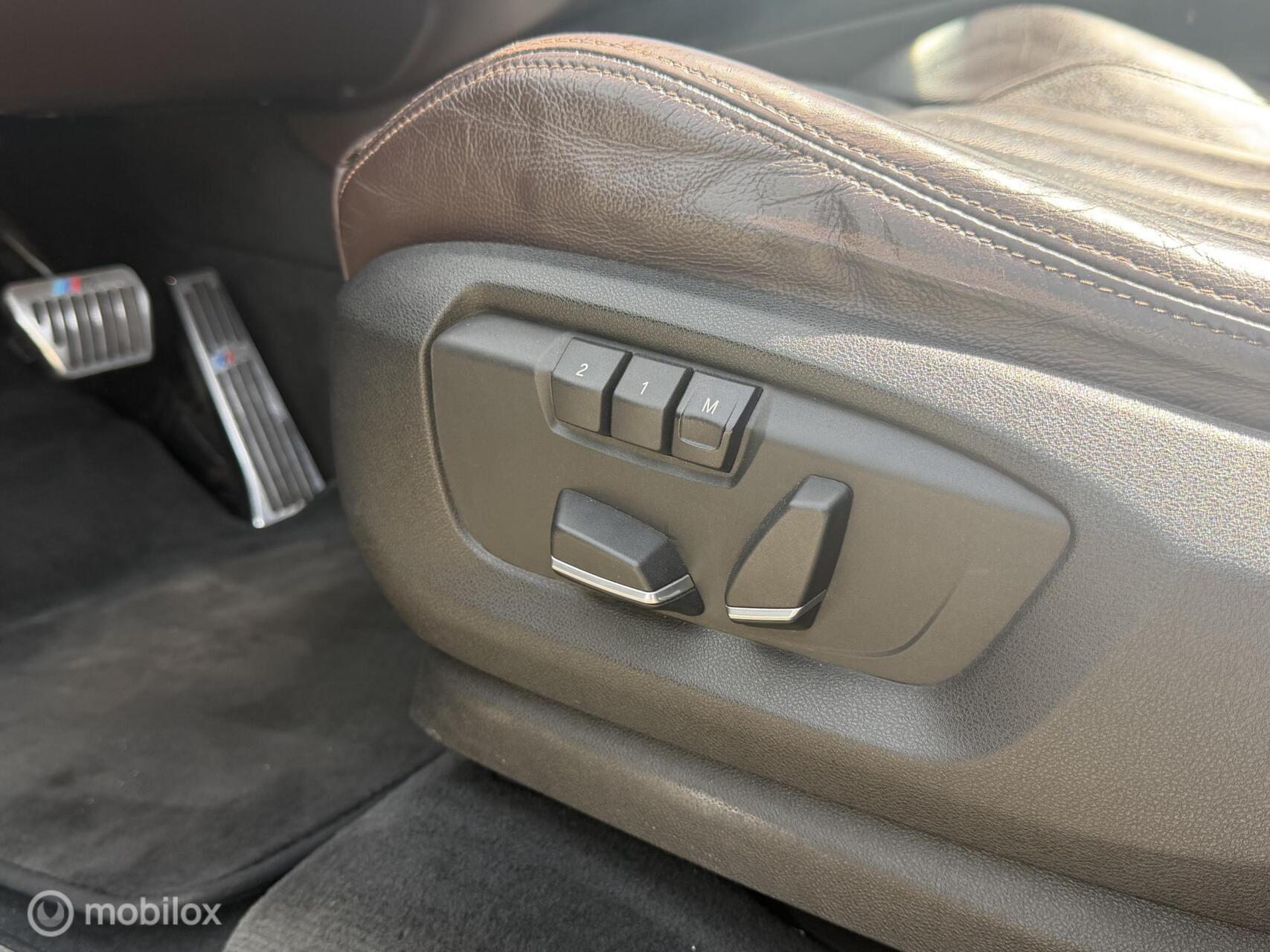 Foto van BMW X5 Xdrive30d