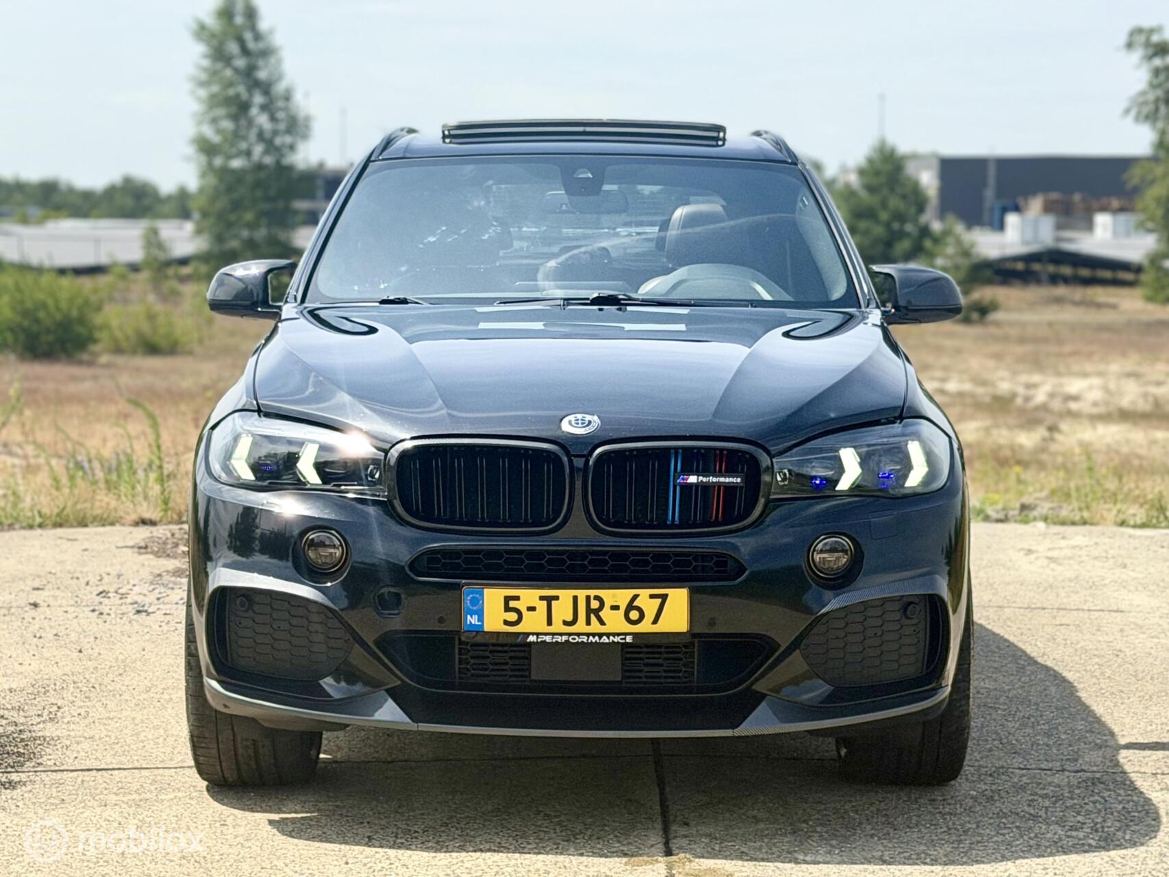 Foto van BMW X5 Xdrive30d
