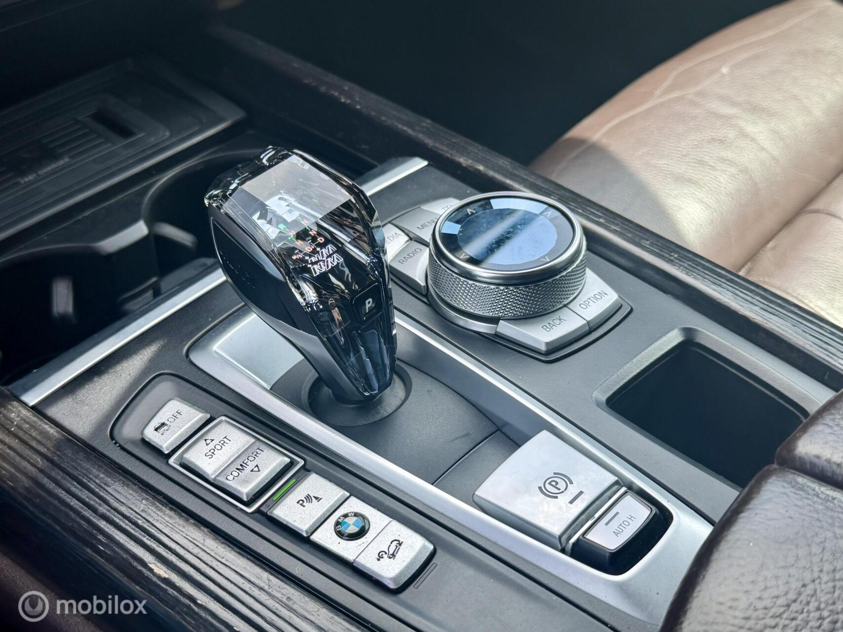 Foto van BMW X5 Xdrive30d