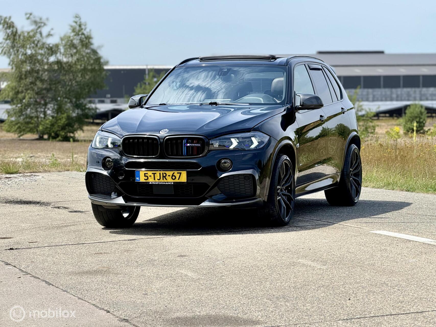 Foto van BMW X5 Xdrive30d