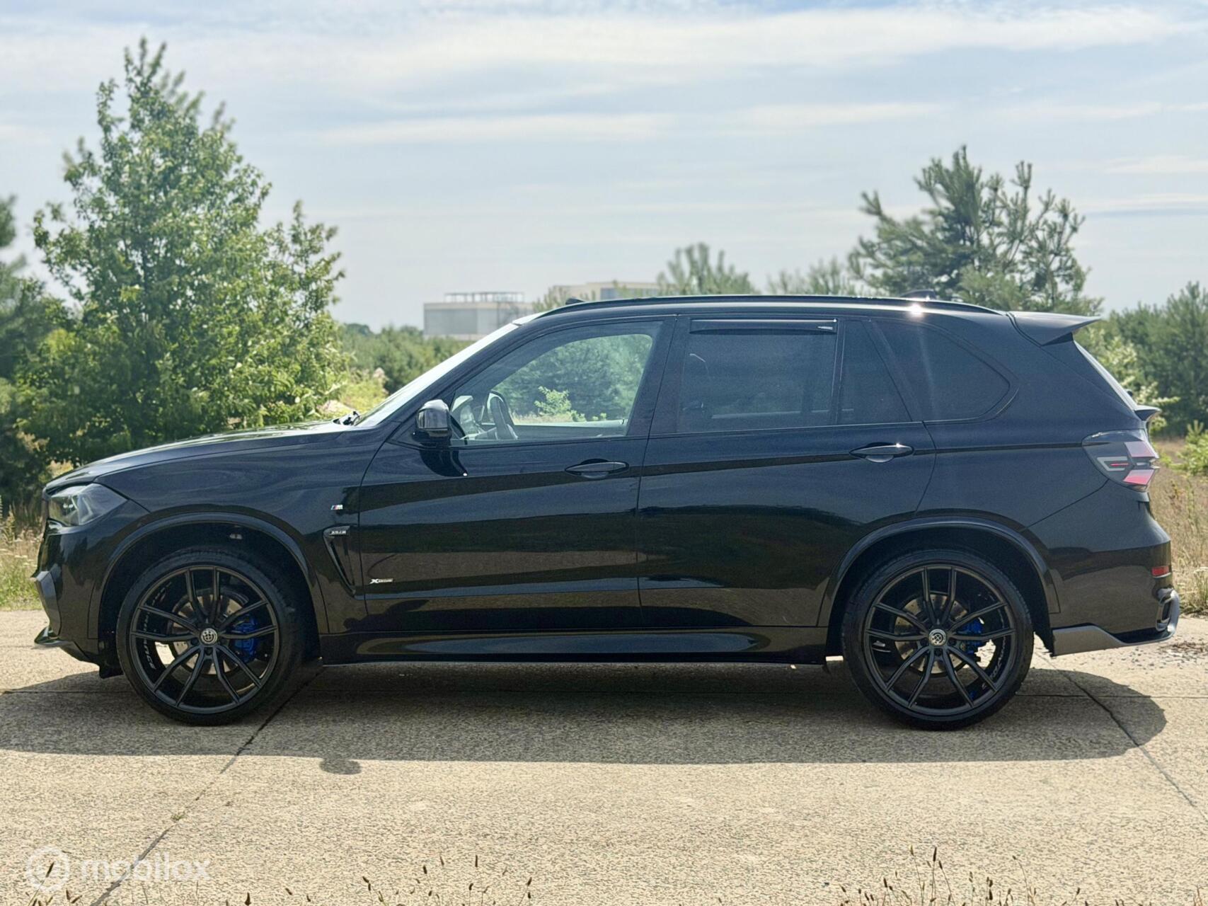 Foto van BMW X5 Xdrive30d