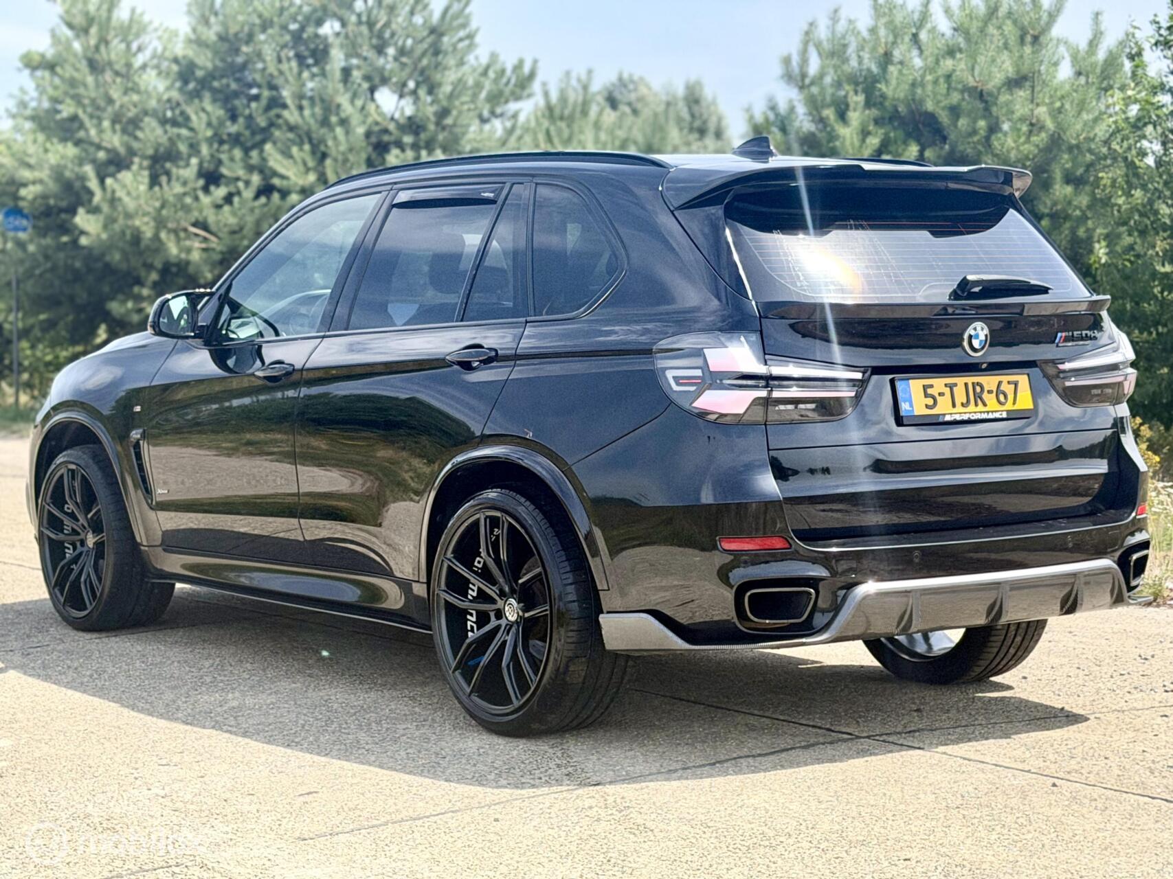 Foto van BMW X5 Xdrive30d