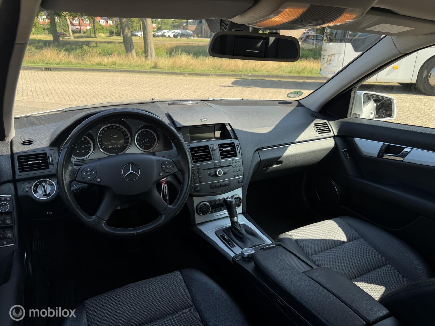 Foto van Mercedes-Benz C 180 Cgi