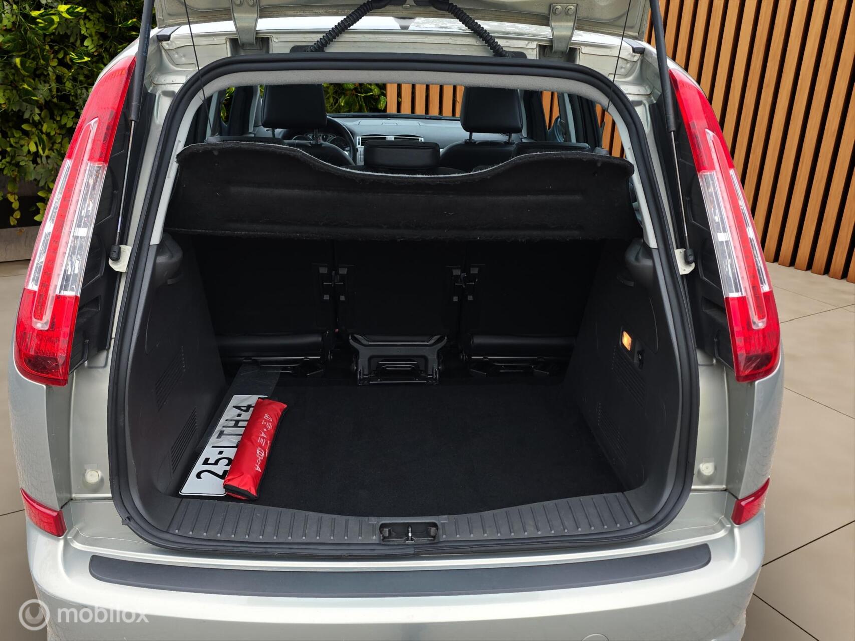 Foto van Ford C-max