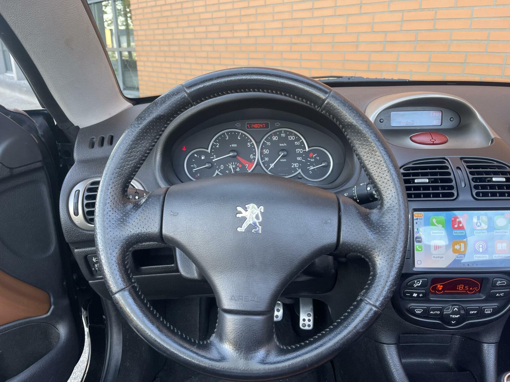 Foto van Peugeot 206 CC