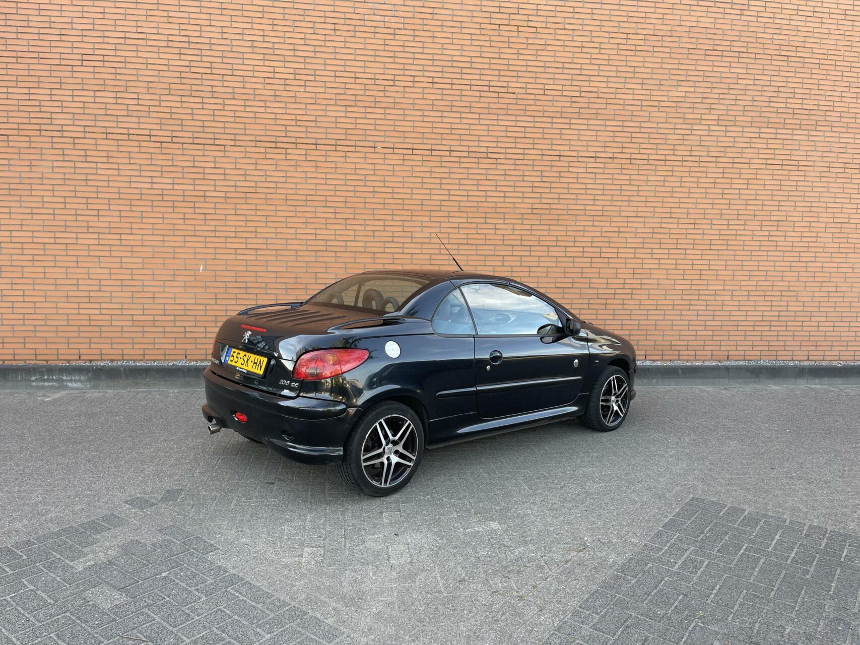 Foto van Peugeot 206 CC