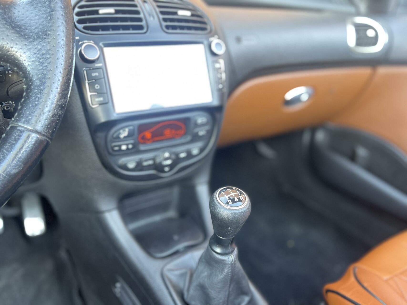 Foto van Peugeot 206 CC