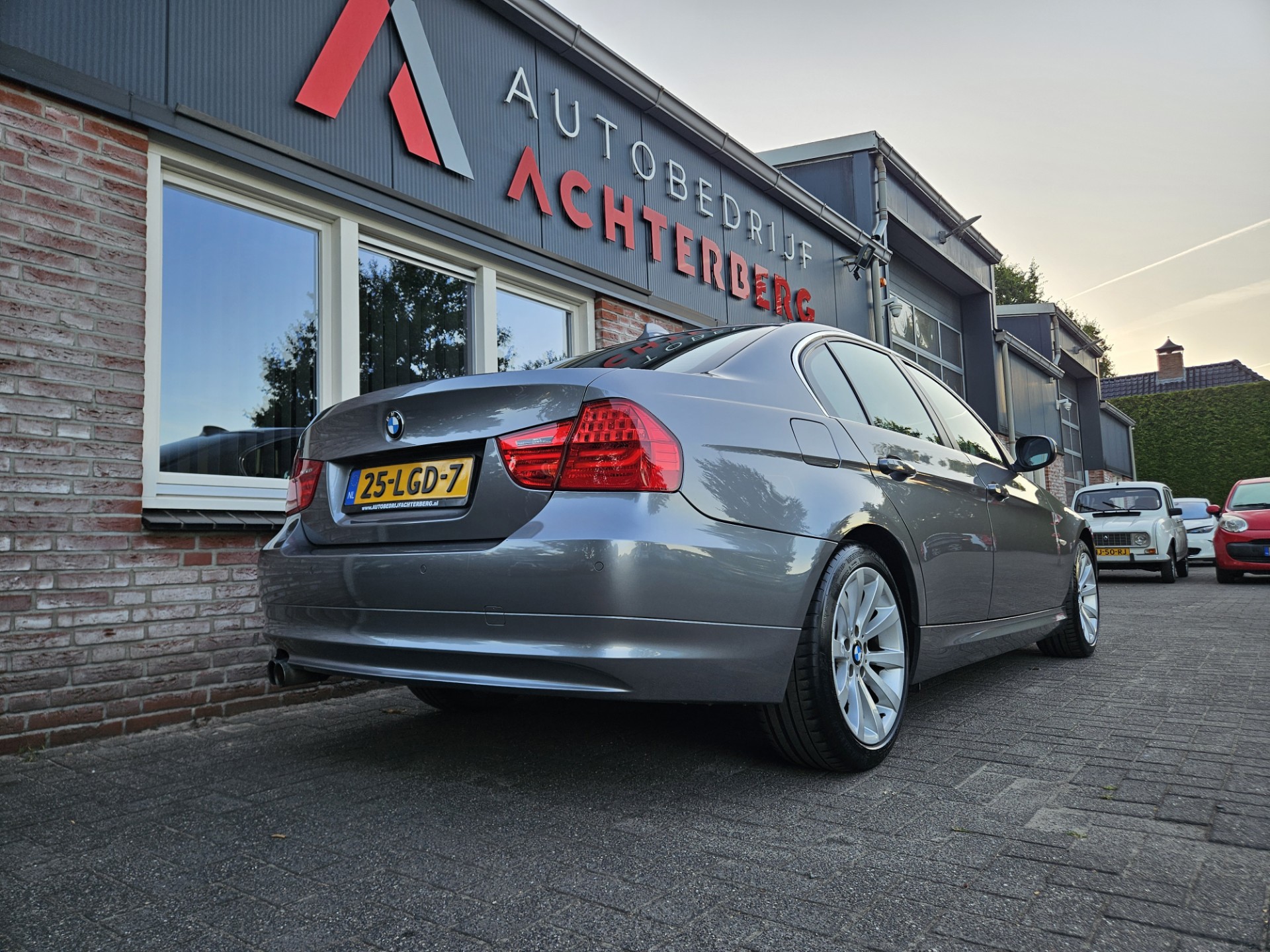 Foto van BMW 325i