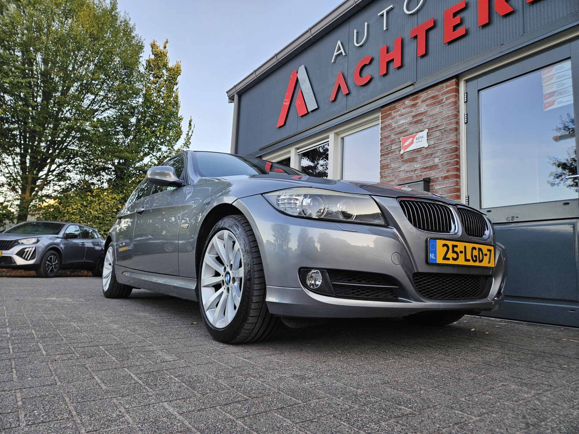 Foto van BMW 325i