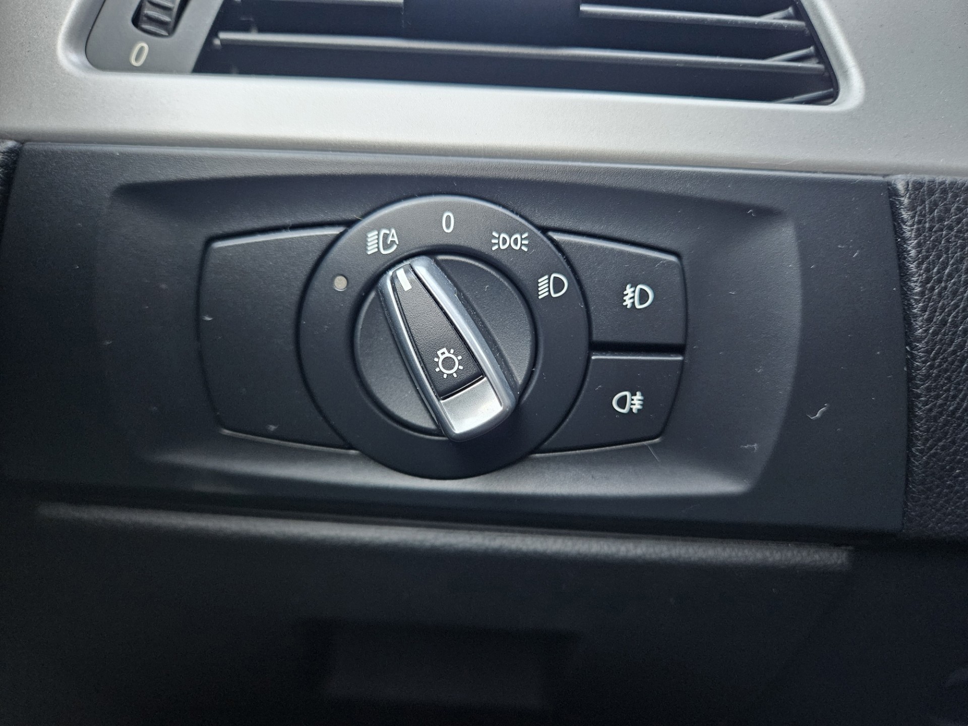 Foto van BMW 325i