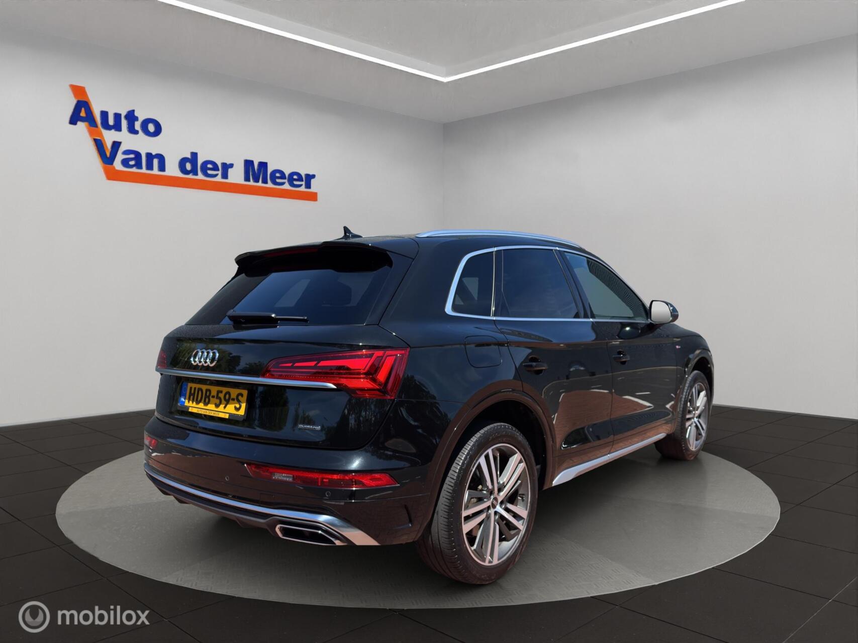 Foto van Audi Q5 55 TFSI E