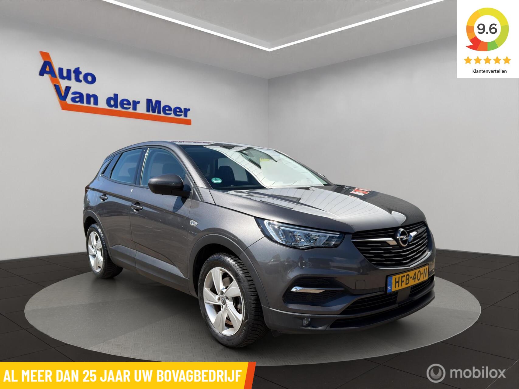 Opel Grandland X 1.6 Turbo Hybrid4 Business Elegance/ 300 PK 2021 - voorkant