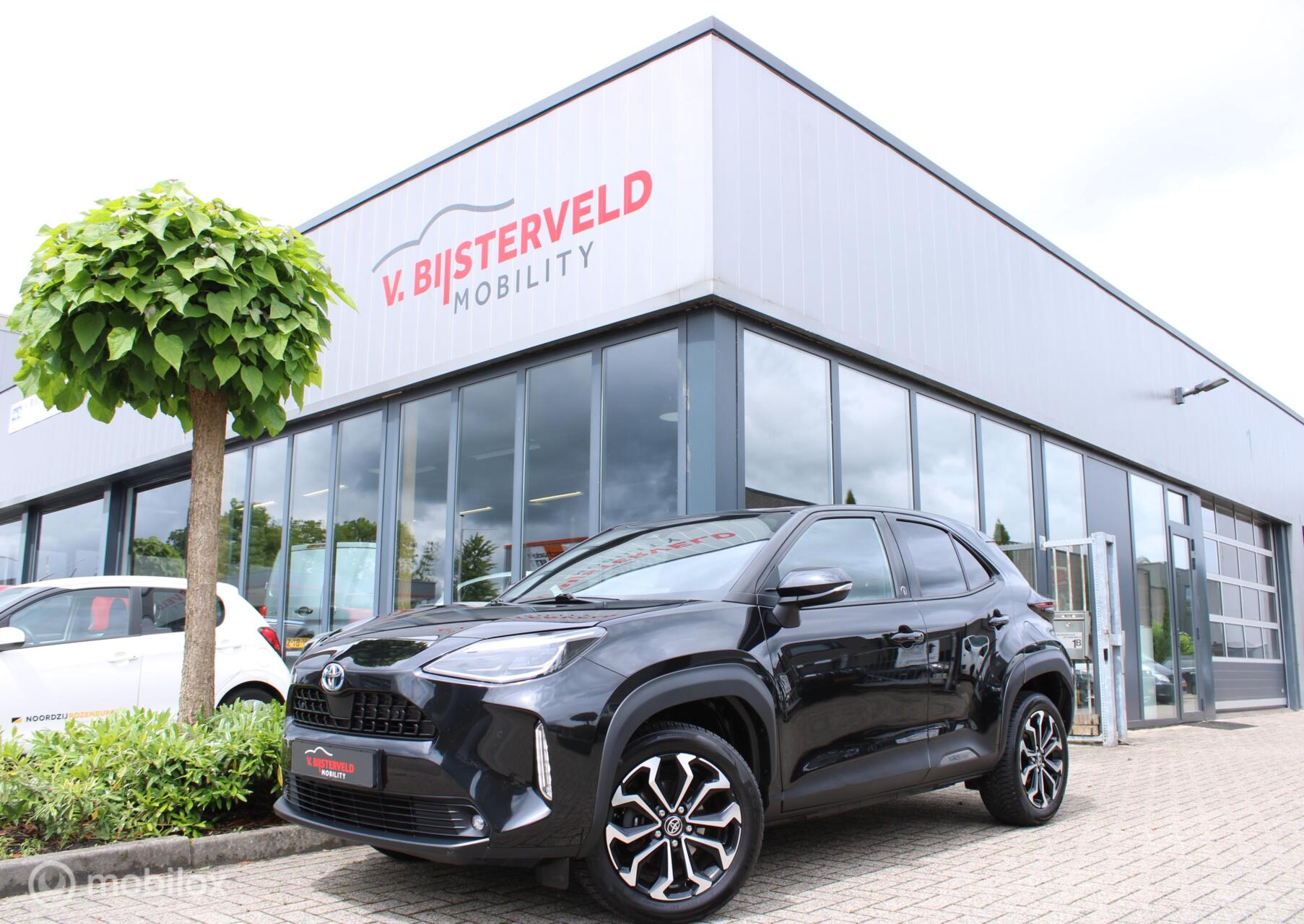 Toyota Toyota Yaris Cross 1.5 Hybrid Plus Carplay|Camera|Dodehoek 2022 - voorkant