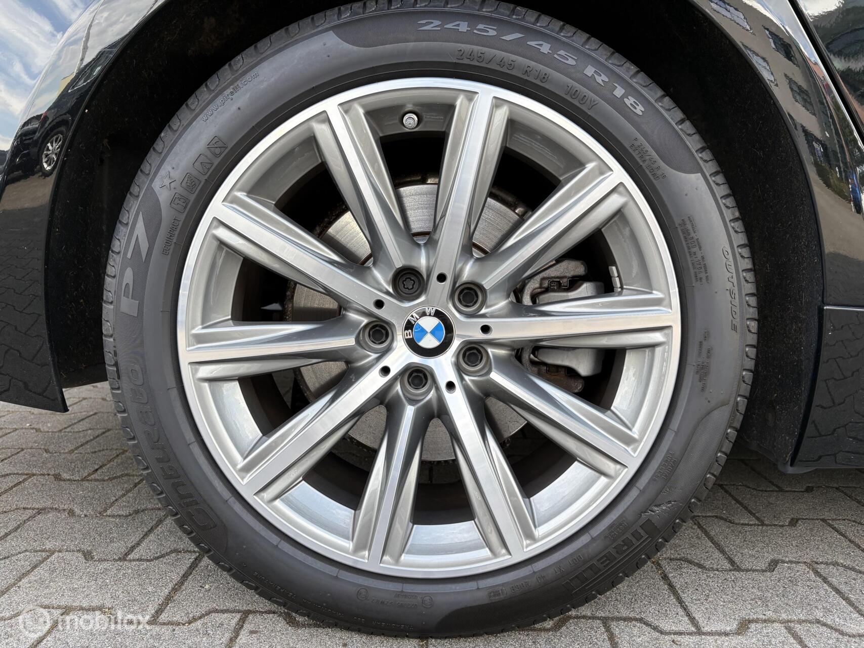 Foto van BMW 530e