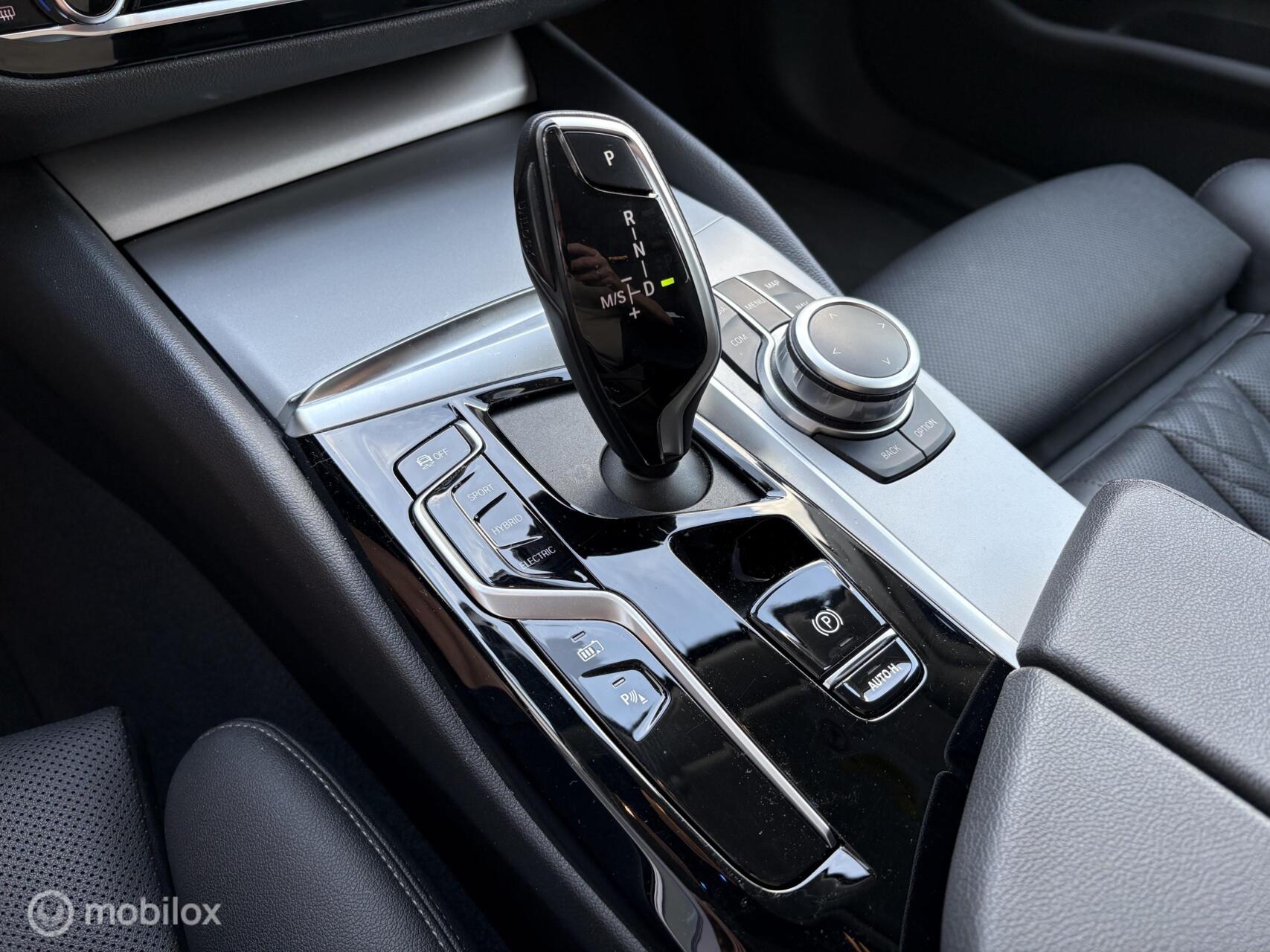 Foto van BMW 530e