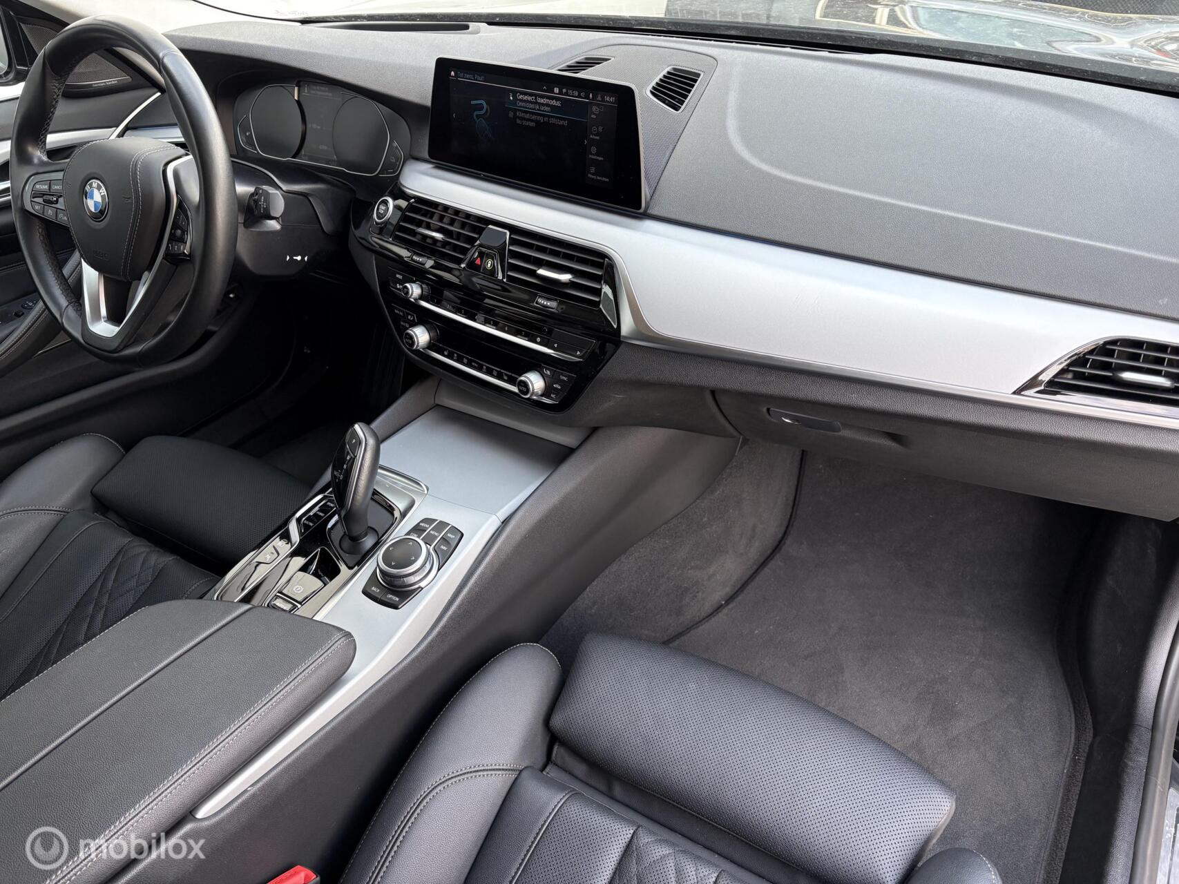 Foto van BMW 530e