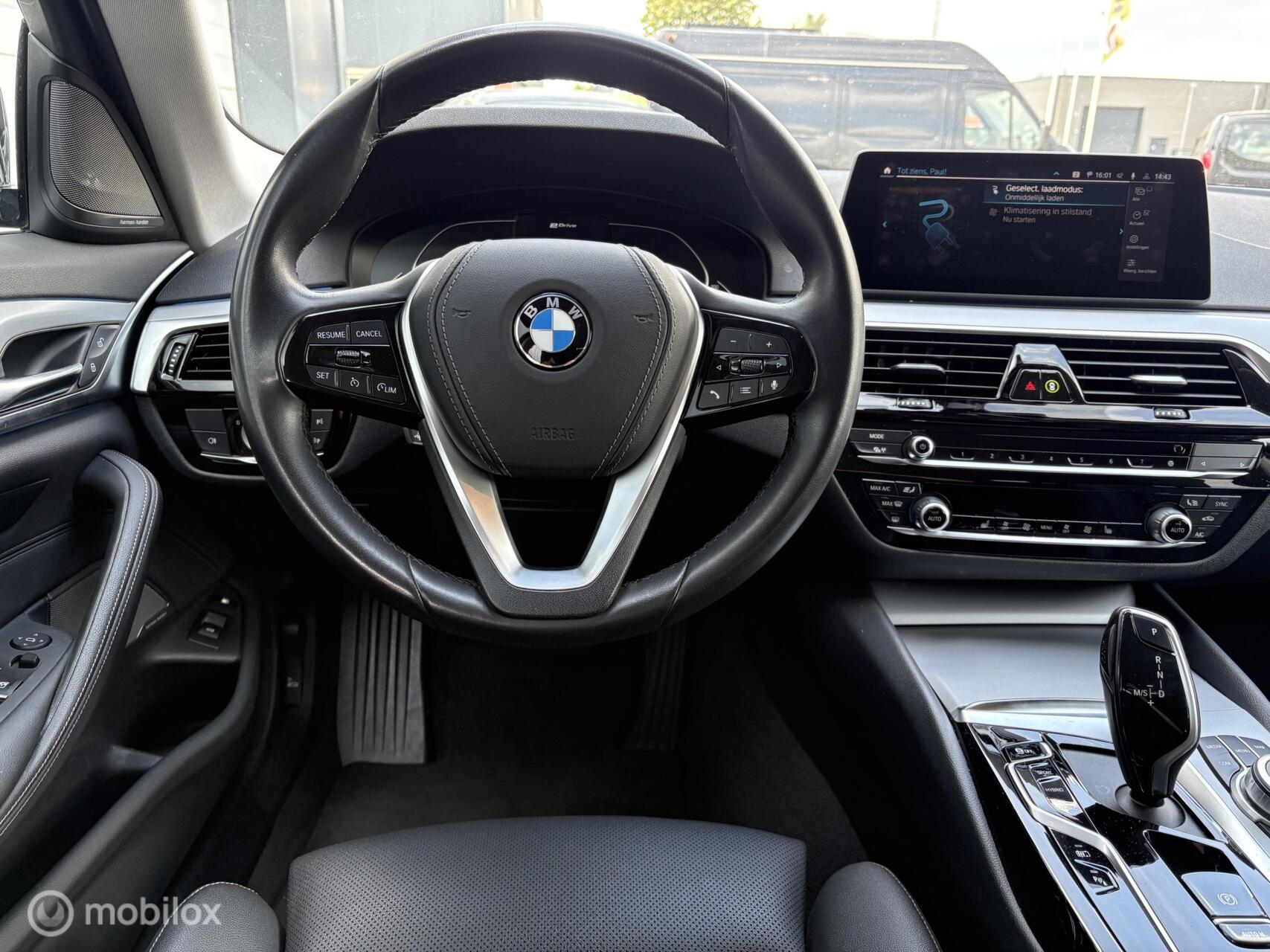 Foto van BMW 530e