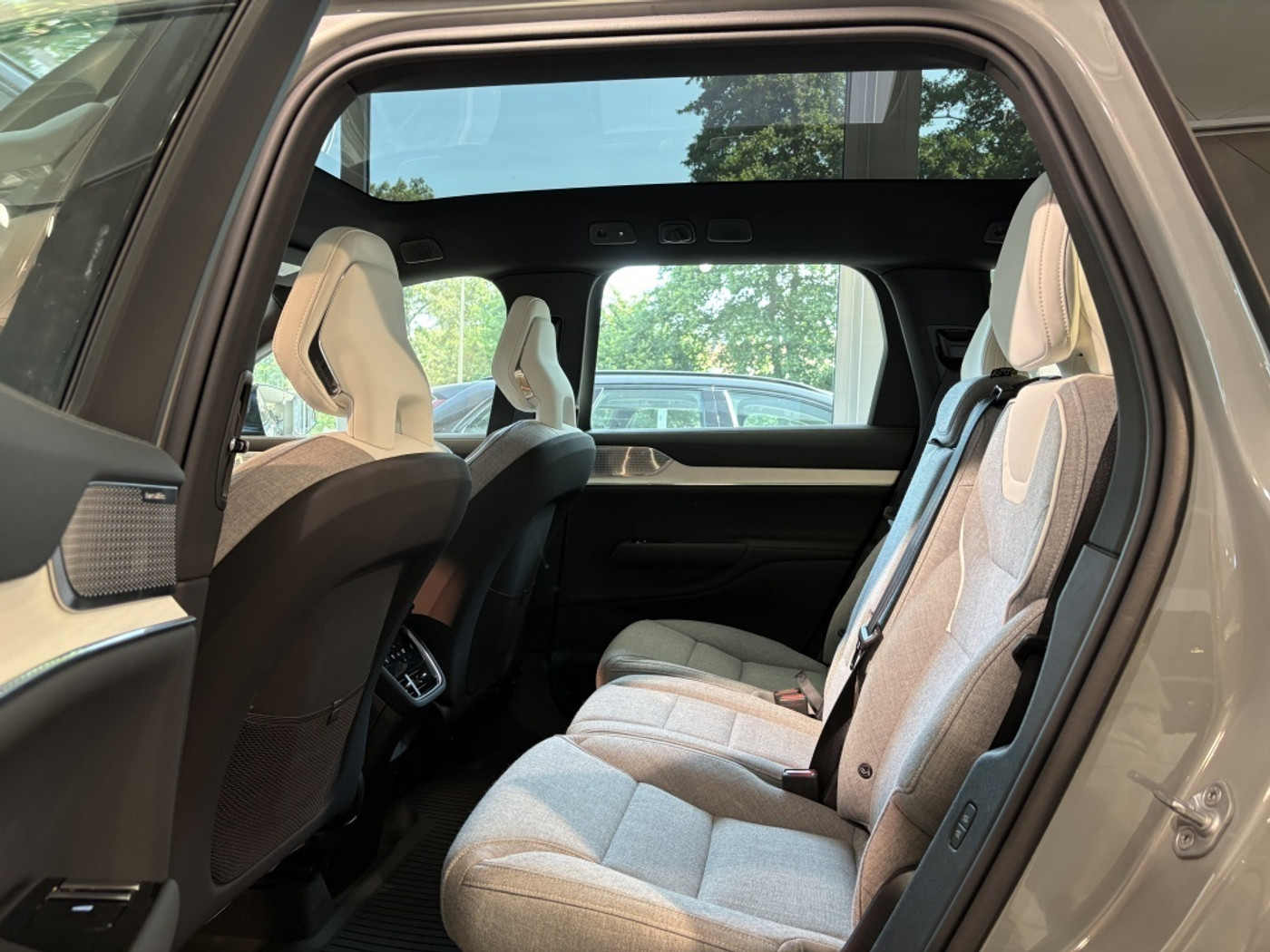 Foto van Volvo Ex90