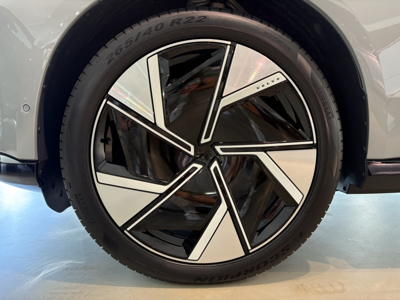 Foto van Volvo Ex90