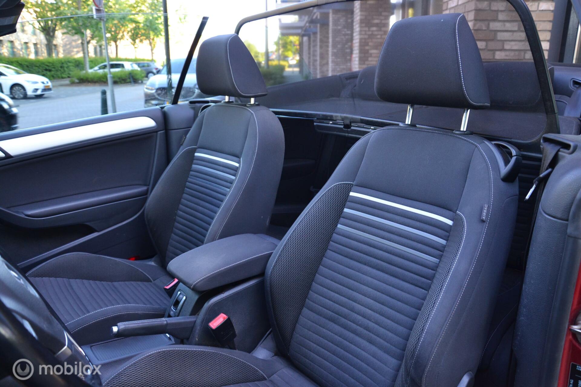 Foto van Volkswagen Golf Cabrio