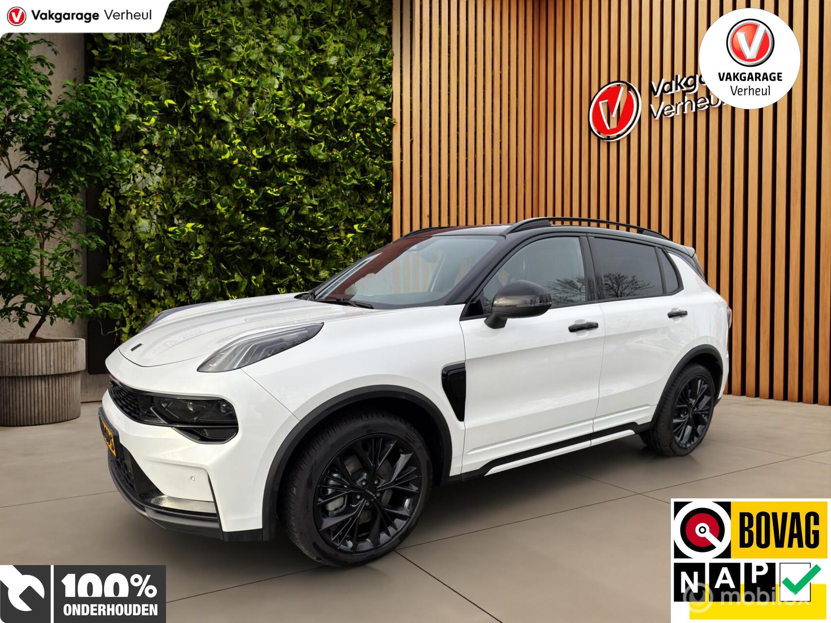 Lynk&co LYNK & Co 01 1.5 More 75km pHev Full Opties|NAP 2025 - voorkant