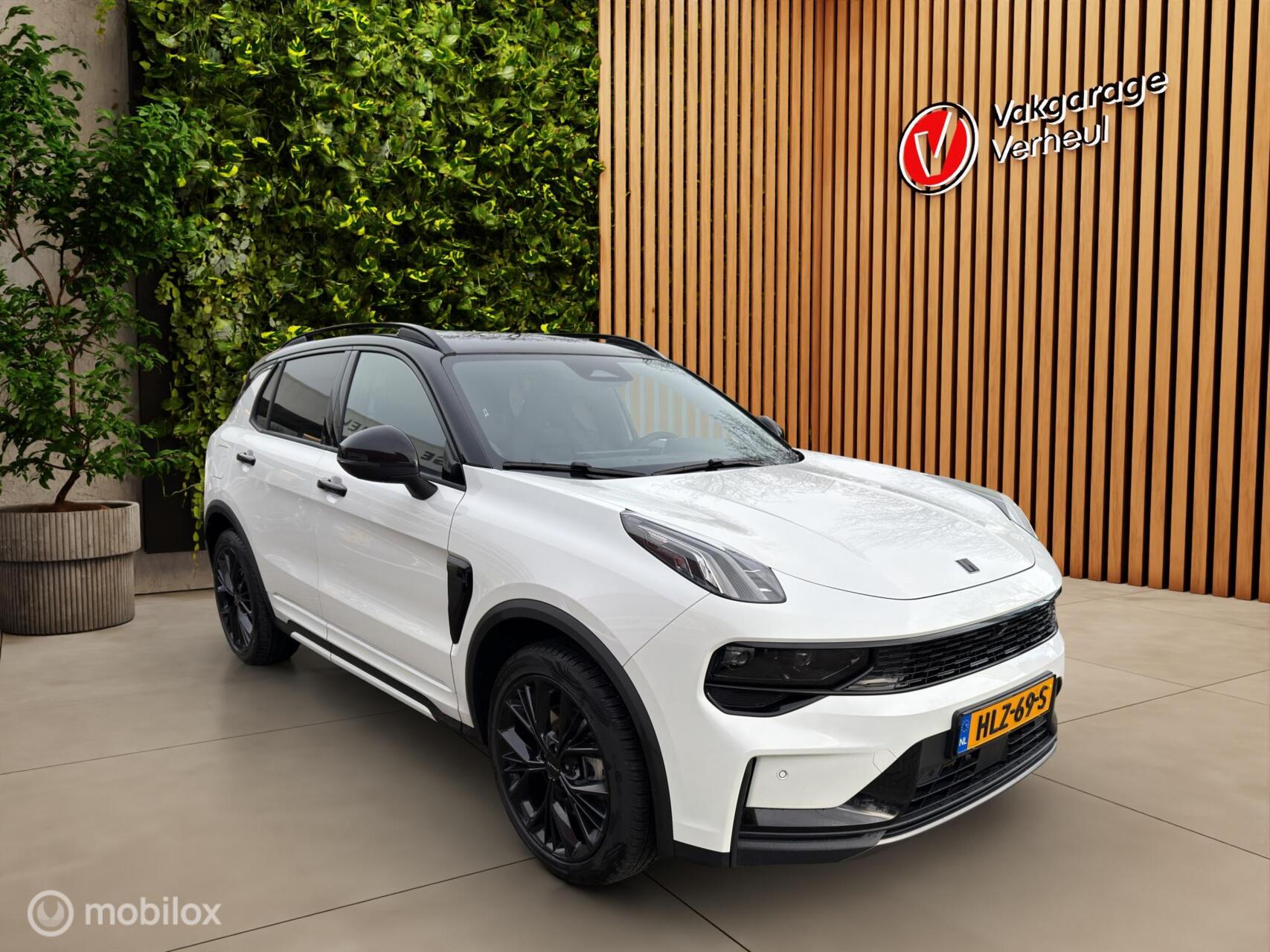 Foto van Lynk&co LYNK & Co 01