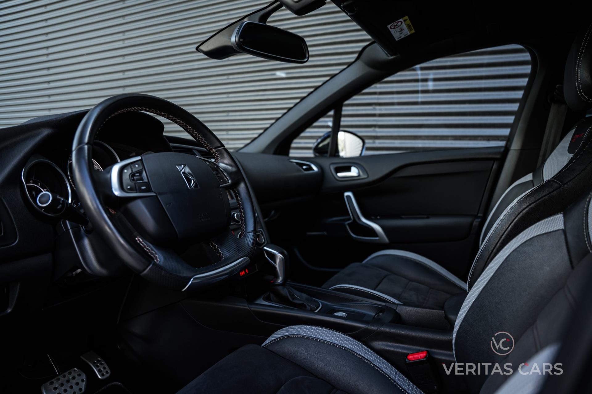 Foto van DS DS 4