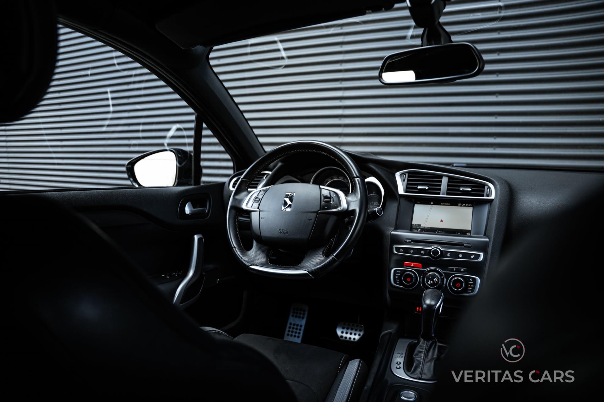 Foto van DS DS 4