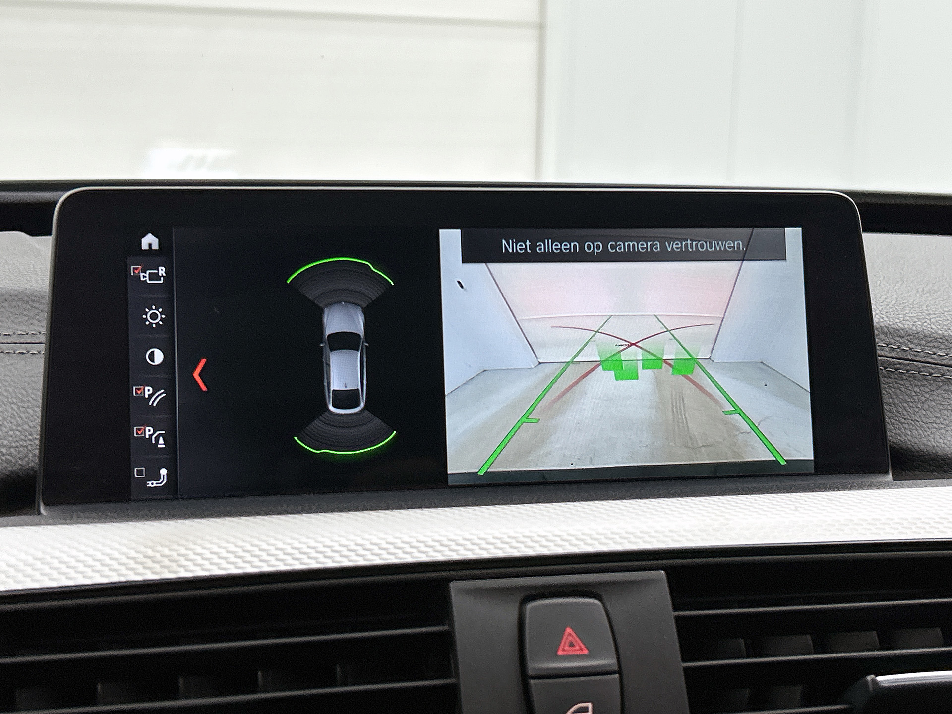Foto van BMW 320i xDrive