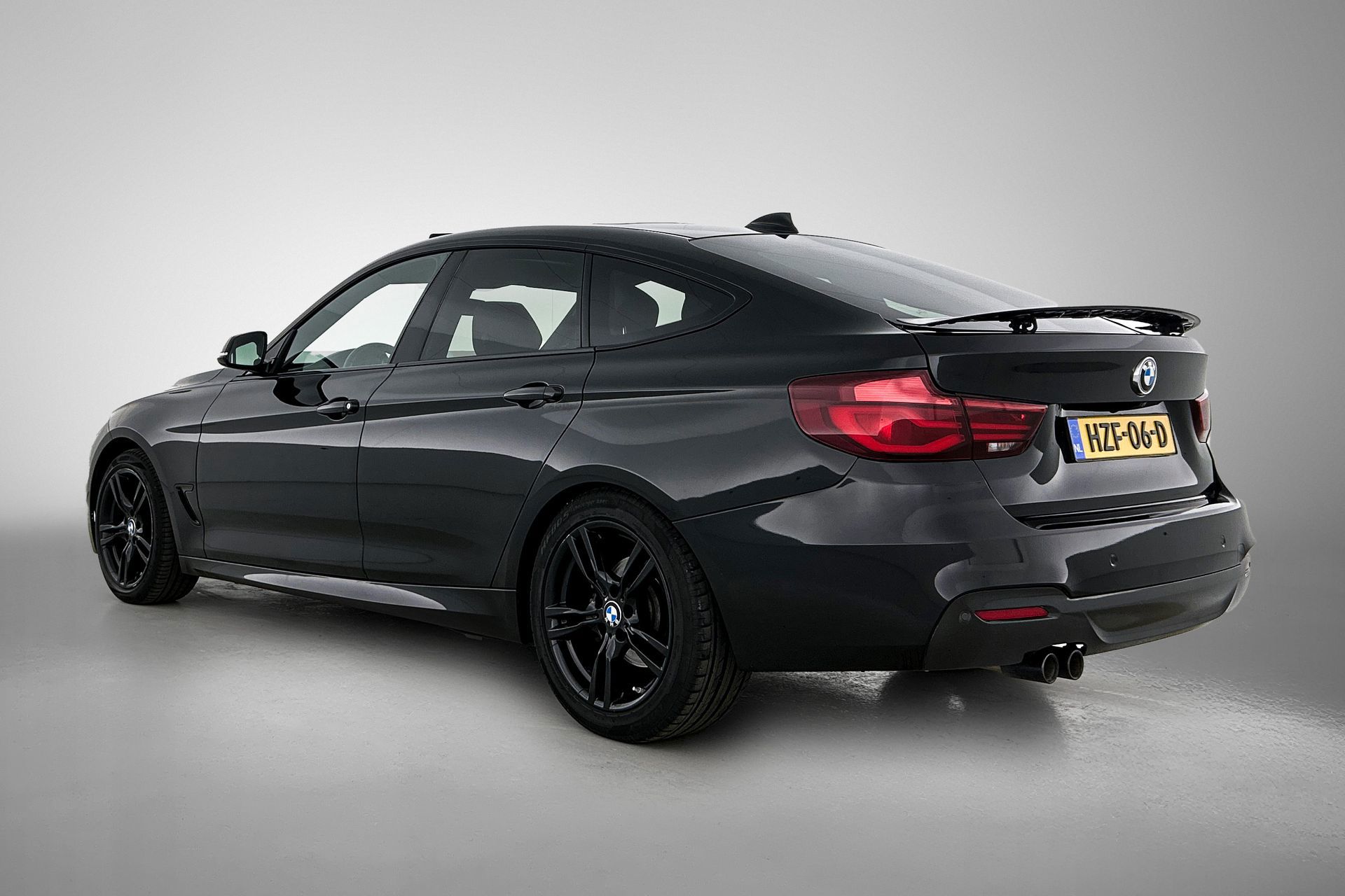 Foto van BMW 320i xDrive