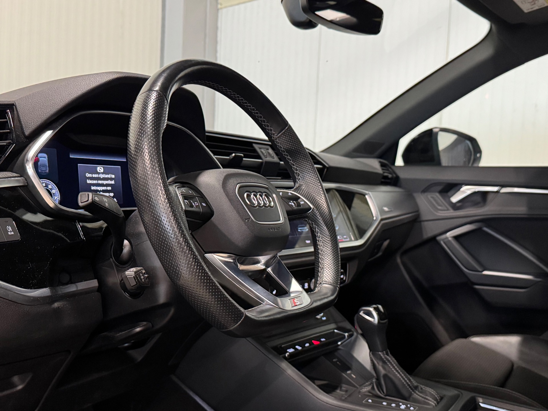Foto van Audi Q3 Sportback E-tron
