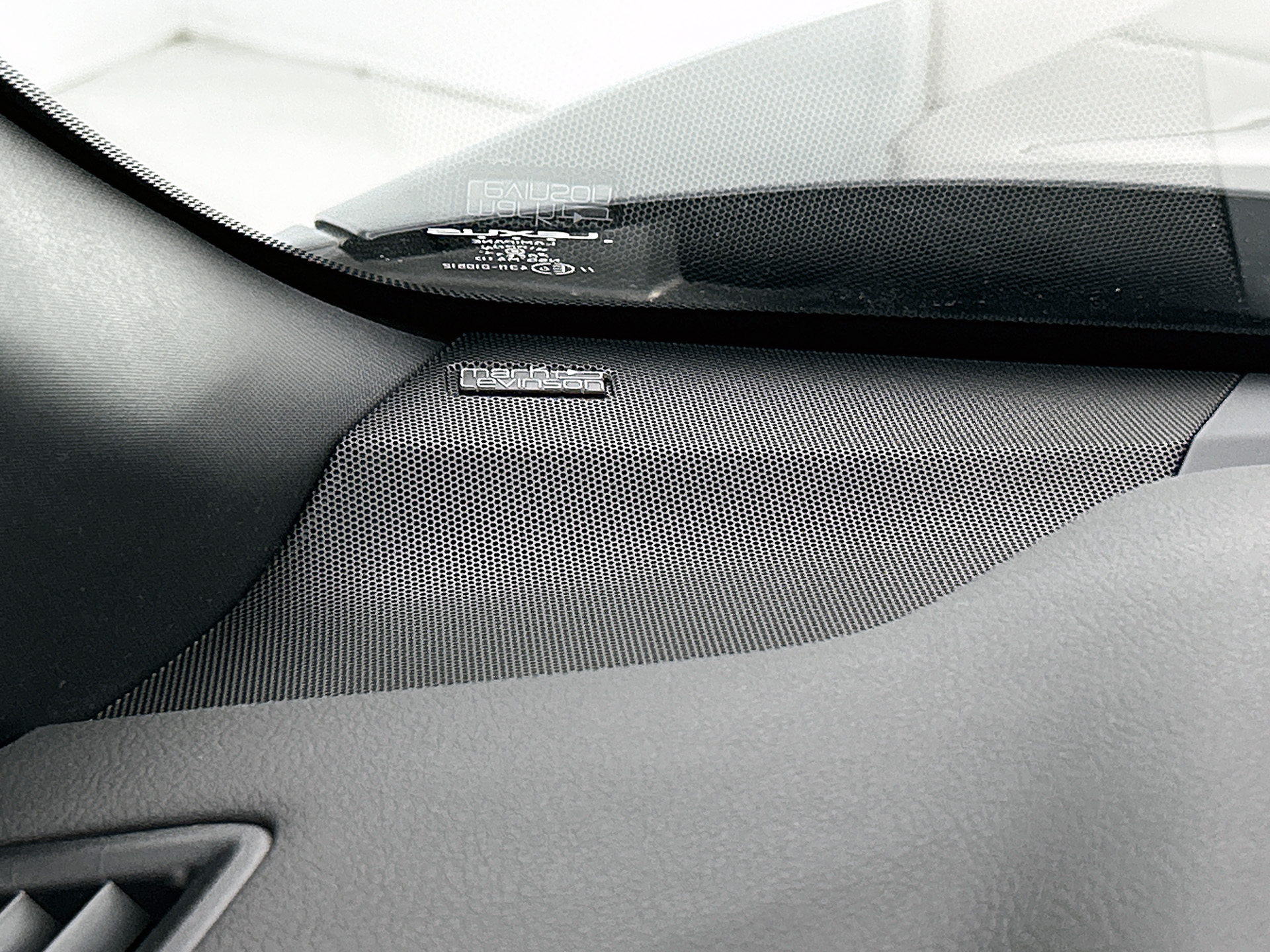 Foto van Lexus Lexus LBX