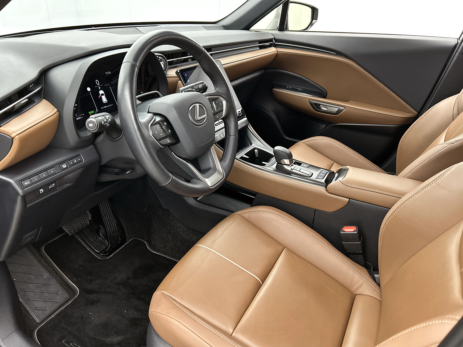 Foto van Lexus Lexus LBX
