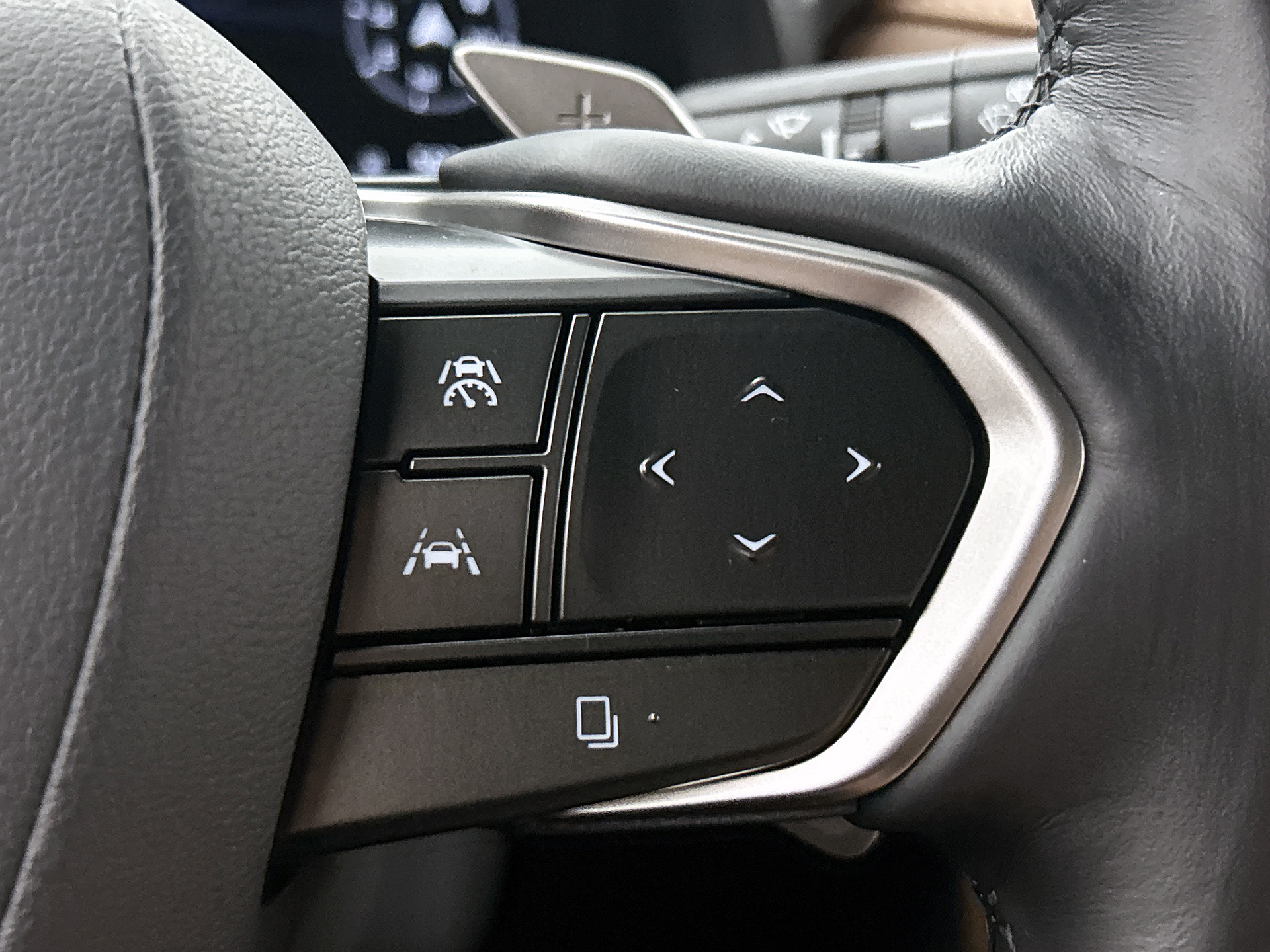 Foto van Lexus Lexus LBX