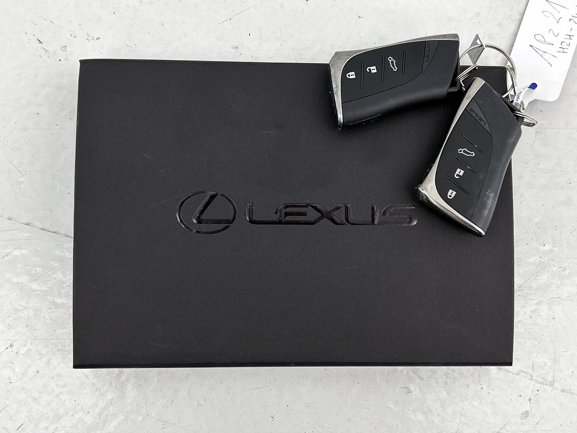 Foto van Lexus Lexus LBX