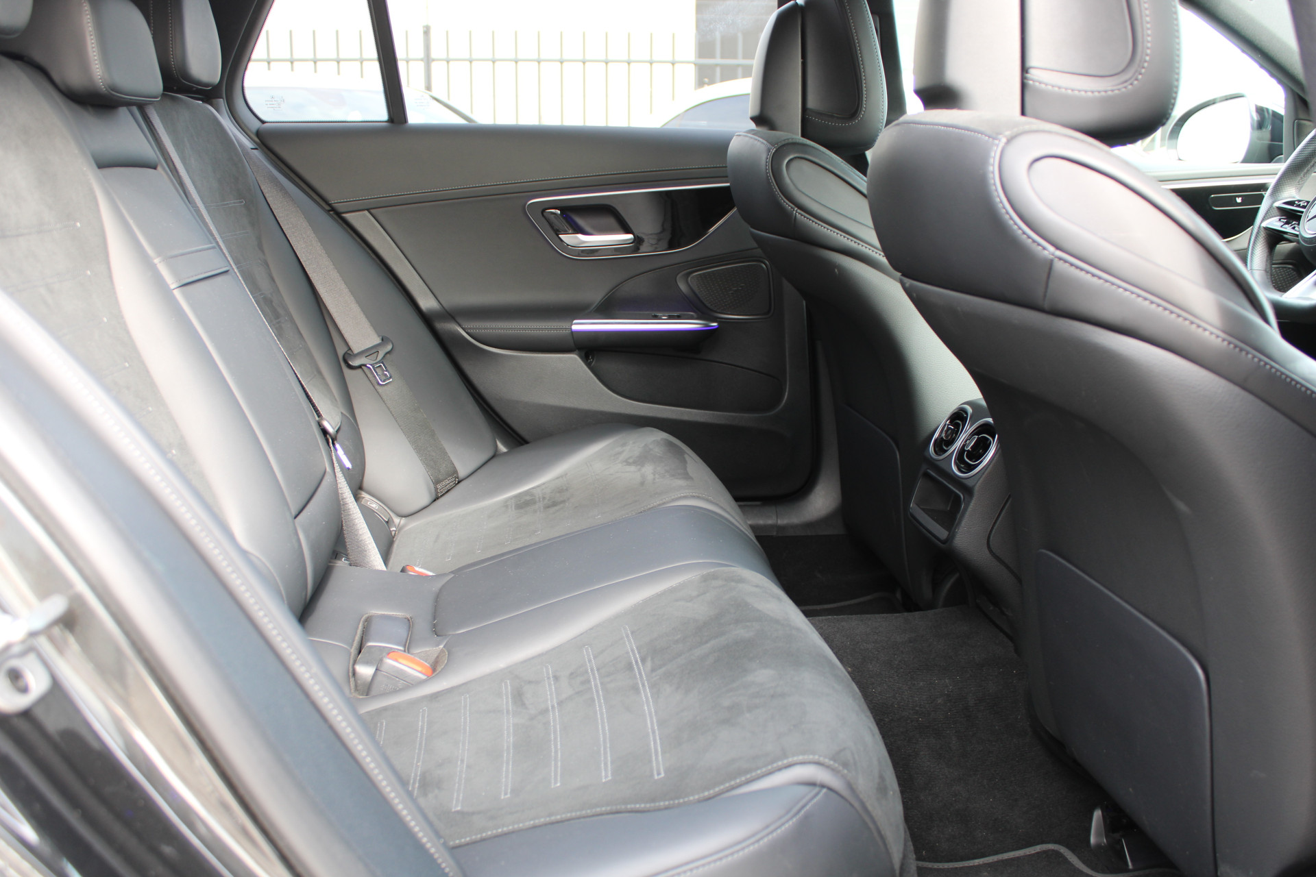 Foto van Mercedes-Benz C 300 E
